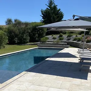 Oustaou De Bourboul Hébergement de vacances Grospierres