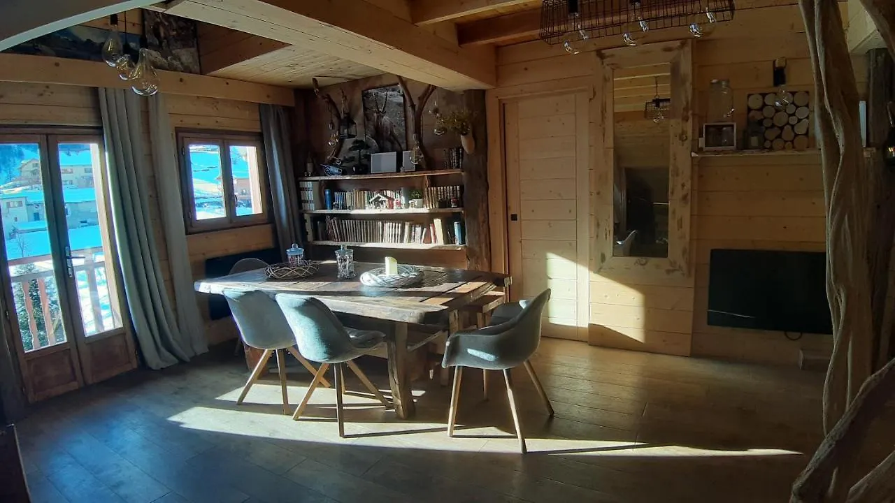 VALBERG vue montagne duplex 10 pers Péone Appartement